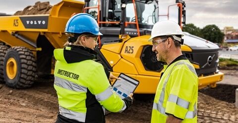 沃尔沃铰接式卡车驾驶员培训