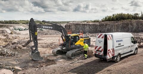 volvo-feature-crawler-ecavator-ec300-cn4-maintain-performance-get-the-most-from-your-machine-2324x1200
