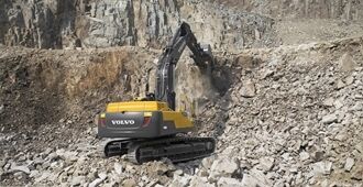 volvo-benefits-crawler-excavator-ec480d-t2-robust-undercarriage-2324x1200