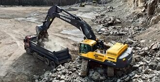 volvo-show-crawler-excavator-ec480d-t2-2324x1200