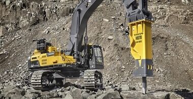 volvo-benefits-crawler-excavator-ec750d-t3-attachments-2324x1200