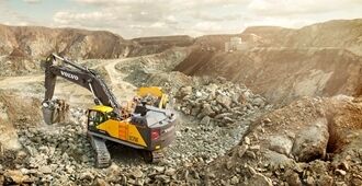 volvo-benefit-crawler-excavator-ec750-cn4-more-fuel-efficiency-2324x1200