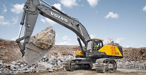 volvo-feature-crawler-excavator-ec750-cn4-15-percent-more-productivity-powered-by-volvo-2324x1200