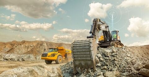 volvo-feature-crawler-excavator-ec750-cn4-machine-monitoring-made-easy-powered-by-volvo-2324x1200