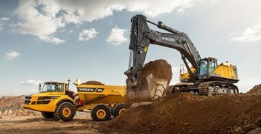 volvo-benefit-crawler-excavator-ec950f-cn4-boom-and-arm-2324x1200
