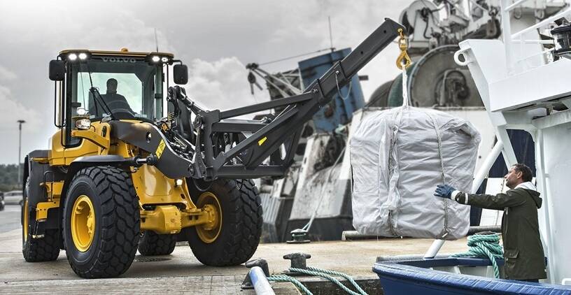 国产乱老熟妇吃嫩草