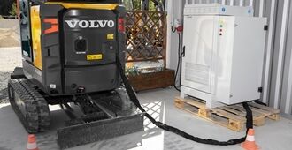 volvo-benefit-compact-excavator-ec18-electric-choice-of-charging-solutions-2324x1200