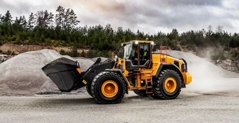 volvo large wheel loaders