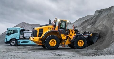 volvo large wheel loaders