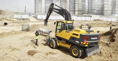 volvo-benefits-wheeled-excavator-ew205d-t3-advanced-hydraulics-2324x1200