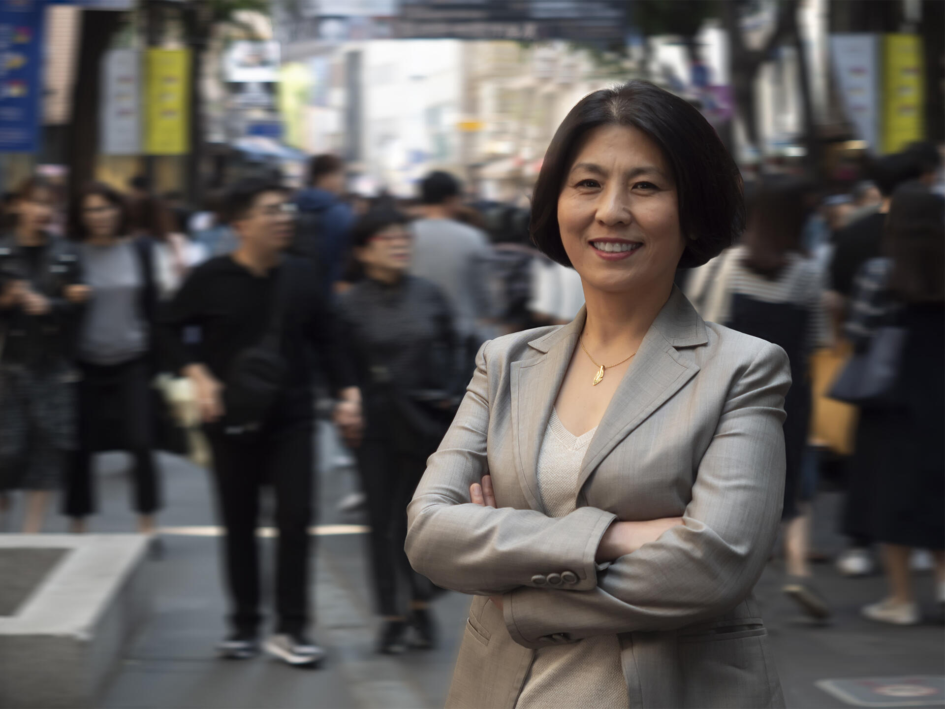 国产乱老熟妇吃嫩草