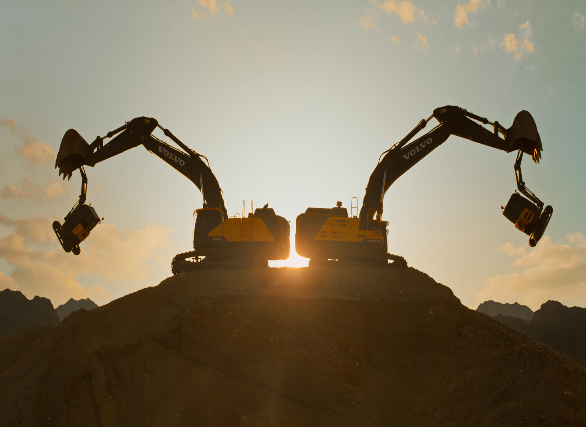 国产乱老熟妇吃嫩草