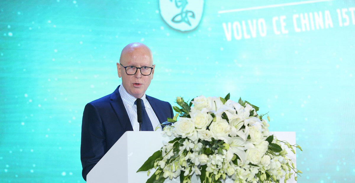 国产乱老熟妇吃嫩草-国产毛片精品一区二区色欲黄A片-国产不卡av电影在线-91精品国产91久久久无码色戒-亚洲福利在线观看董事长兼总裁Anders P. Larsson先生致辞